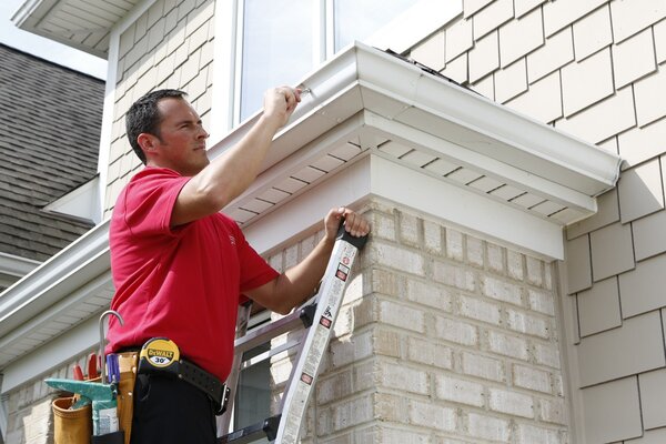 Gutter Cleaning in Tom Bean, TX